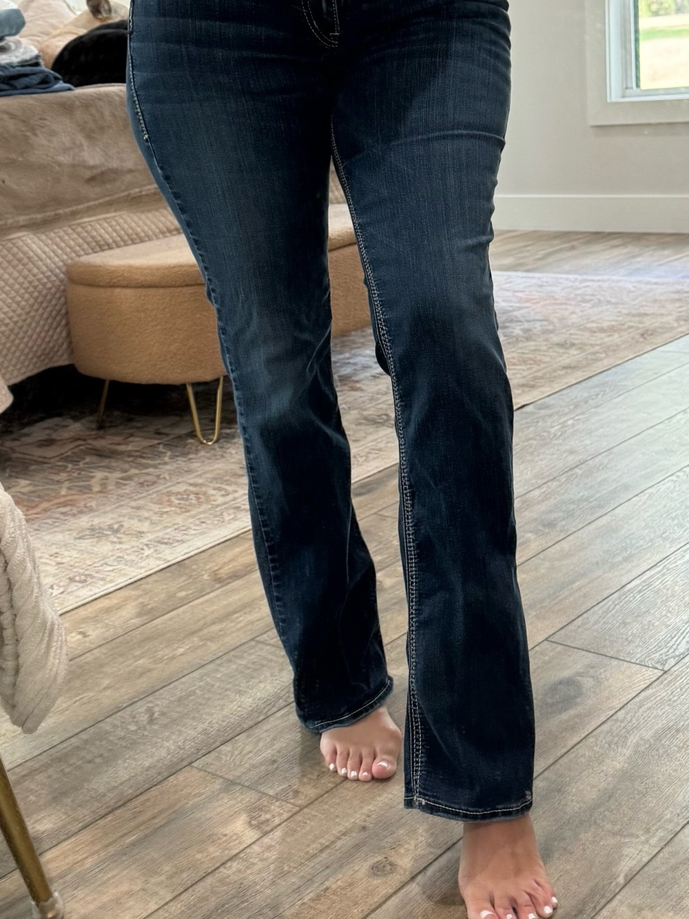 Women’s size 30/33 Silver Jeans Women's Dark Blue Bootcut Jeans